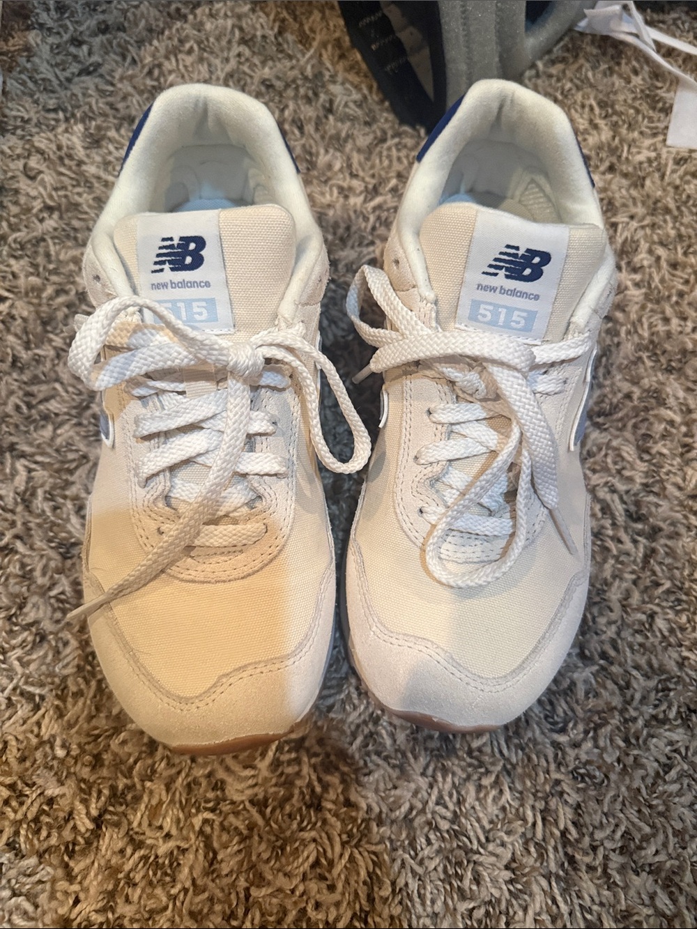 New Balance woman’s 515 Cream/White Sneakers